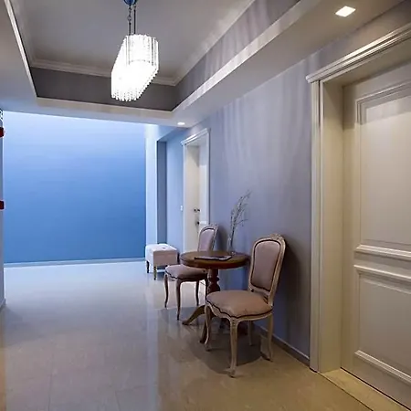 Отель Tirkouaz - Vk Luxury Suites-private Parking *